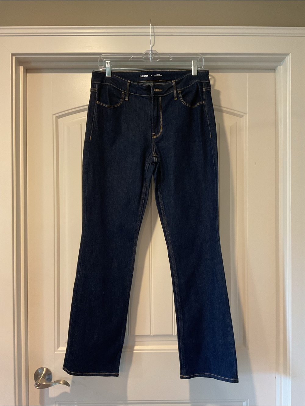 Old Navy Size 8 Classic Dark Blue Women's Straight-Leg Jeans